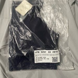 NWT Fabletics deep navy on the go bra size large